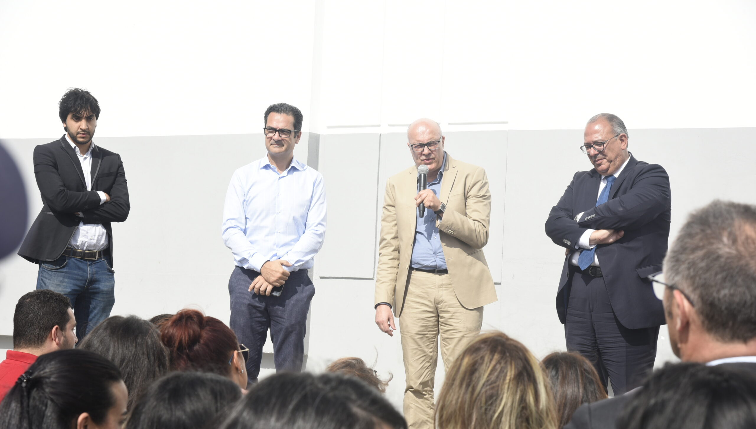 Remise de certificat illustrant la continuité et le suivi d'un système de management certifié.
